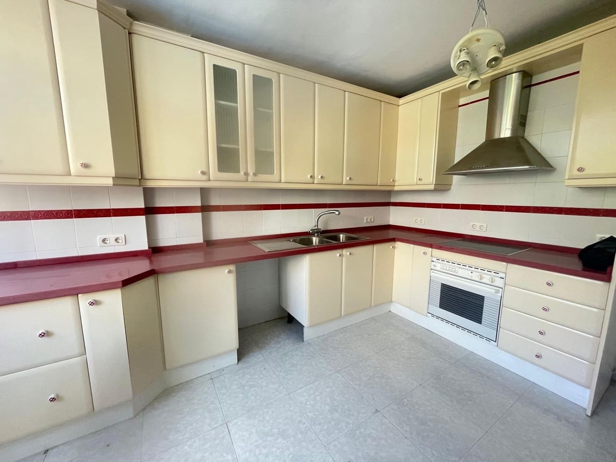 3 sypialnia Dom na sprzedaż w Arroyo de la Miel z basenem garażem - 470 000 € (Ref: 9519099)