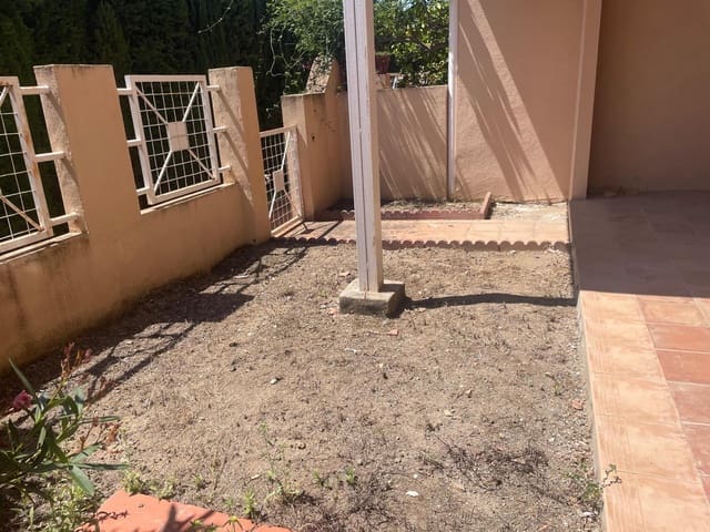 3 sypialnia Dom na sprzedaż w Arroyo de la Miel, Benalmádena z basenem garażem - 470 000 € (Ref: 9519099)