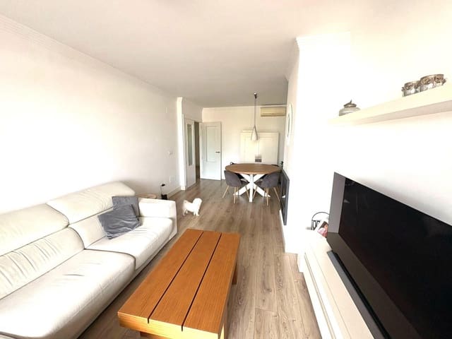 Casa de 4 habitaciones en Torremolinos en venta con piscina - 625.000 € (Ref: 9519101)