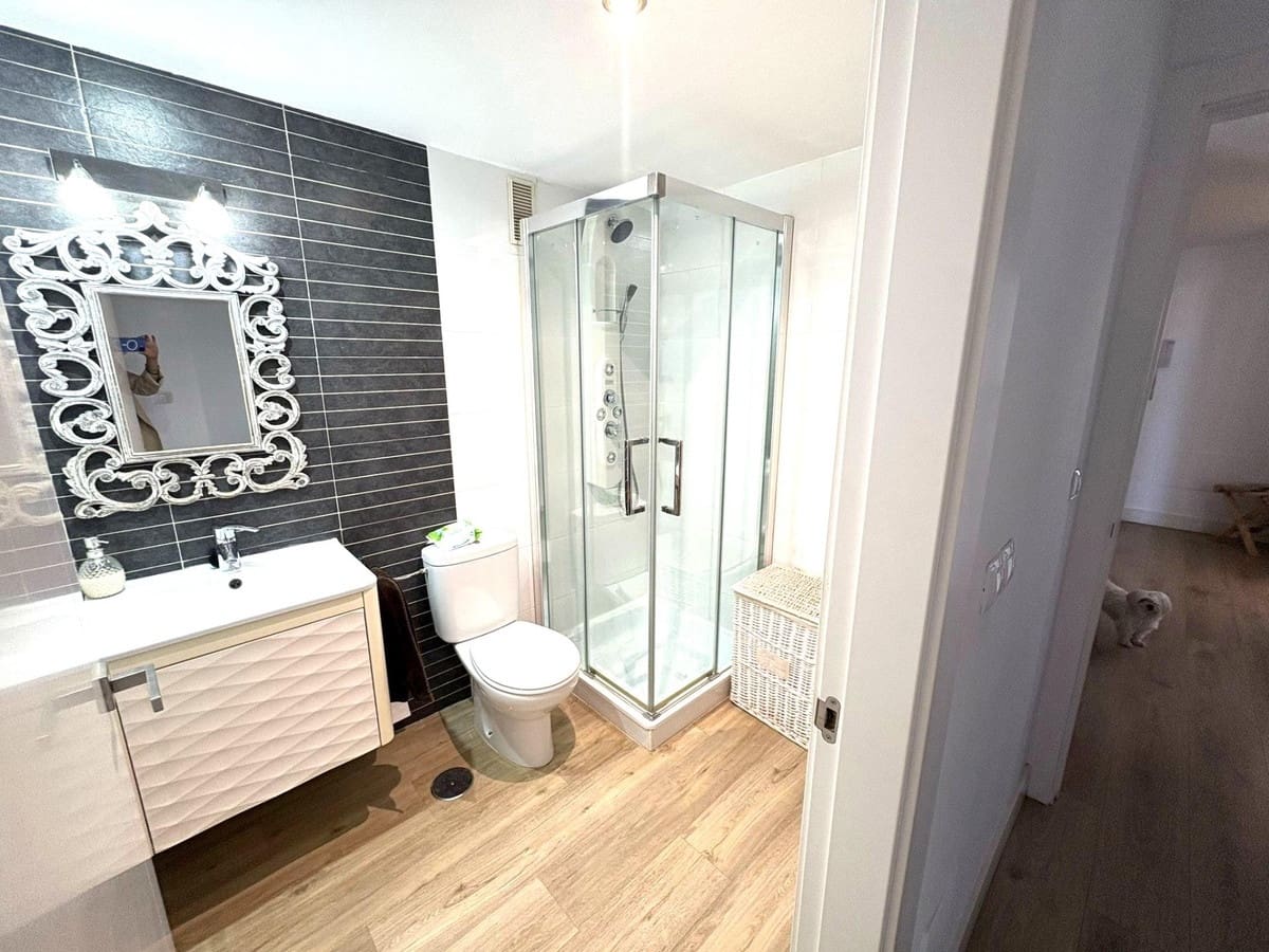 Casa de 4 habitaciones en Torremolinos en venta con piscina - 625.000 € (Ref: 9519101)