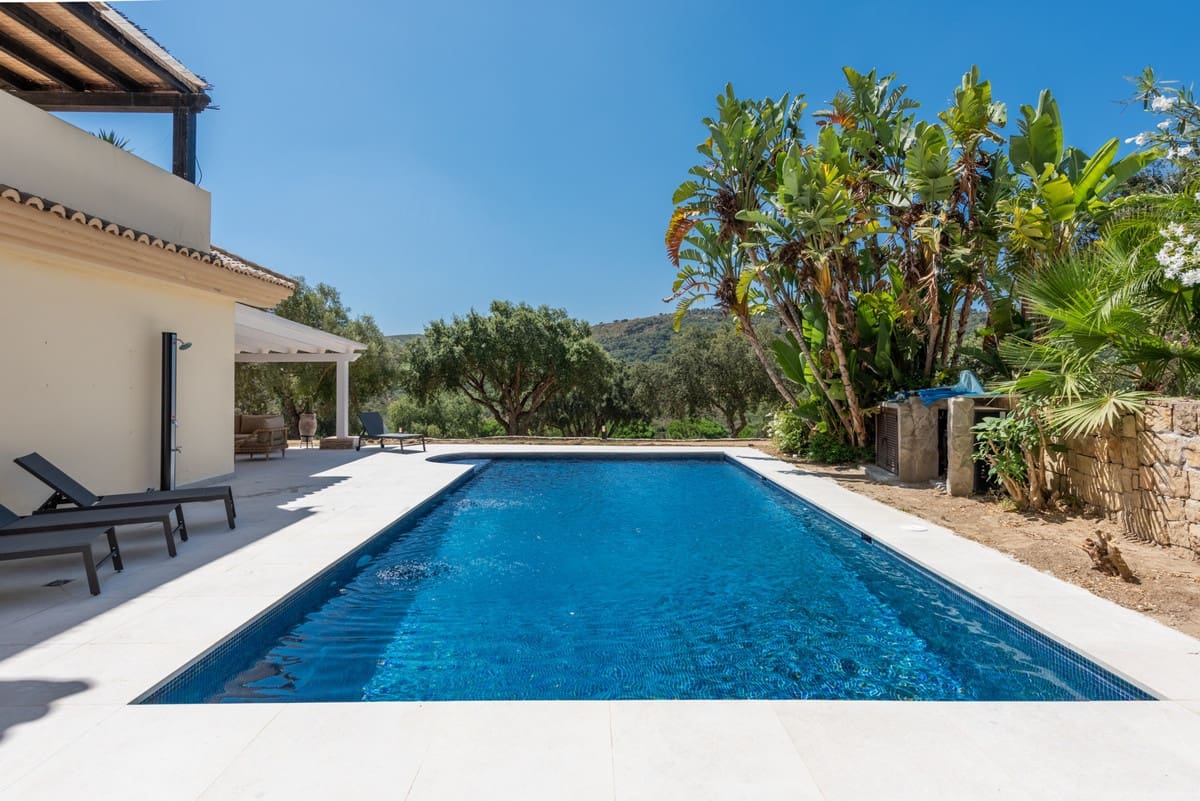 3 bedroom Apartment for sale in Sotogrande with pool - € 650,000 (Ref: 9519102)