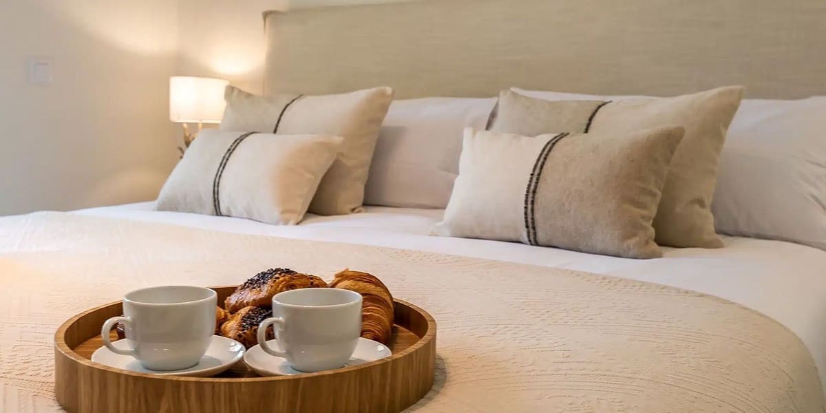 3 soverom Leilighet til salgs i Nueva Andalucia med svømmebasseng - € 655 000 (Ref: 9519103)