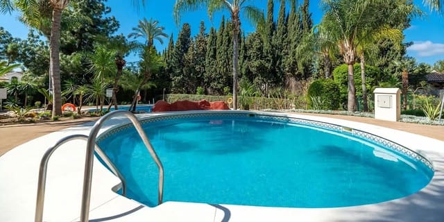 3 soverom Leilighet til salgs i La Dama de Noche - La Alzambra, Marbella med svømmebasseng - € 655 000 (Ref: 9519103)