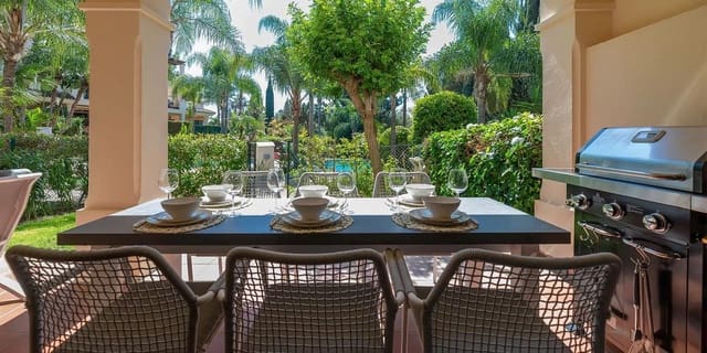3 soverom Leilighet til salgs i La Dama de Noche - La Alzambra, Marbella med svømmebasseng - € 655 000 (Ref: 9519103)