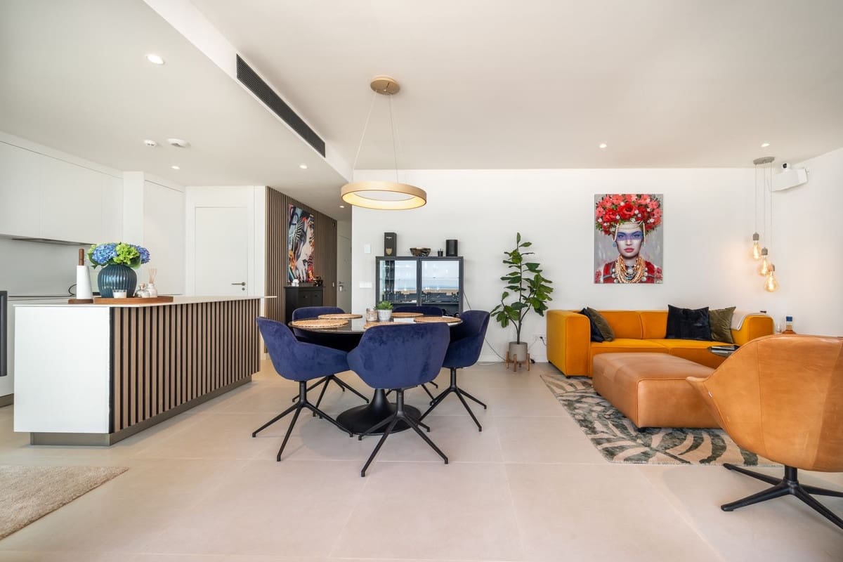 Apartamento de 2 habitaciones en Fuengirola en venta con piscina garaje - 659.000 € (Ref: 9519104)