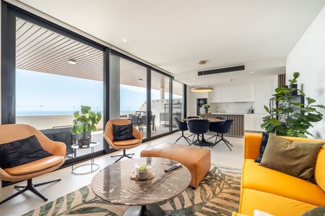 Apartamento de 2 habitaciones en Centro ciudad, Fuengirola en venta con piscina garaje - 659.000 € (Ref: 9519104)