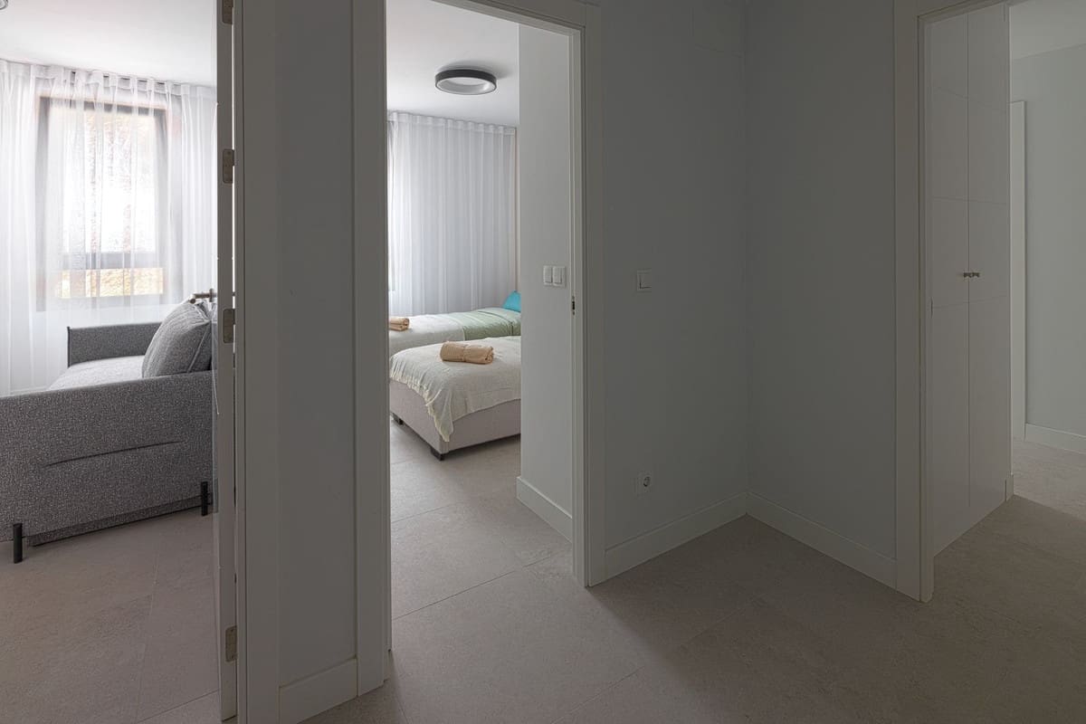 3 bedroom Apartment for sale in Estepona with pool - € 690,000 (Ref: 9519105)