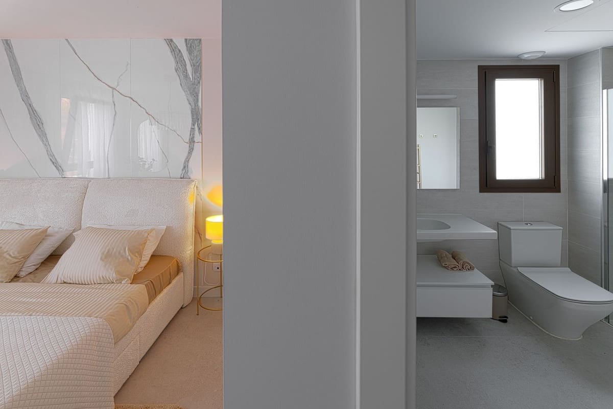 3 bedroom Apartment for sale in Estepona with pool - € 690,000 (Ref: 9519105)