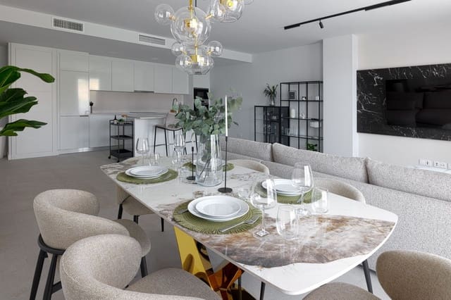 3 bedroom Apartment for sale in Centro, Estepona with pool - € 690,000 (Ref: 9519105)