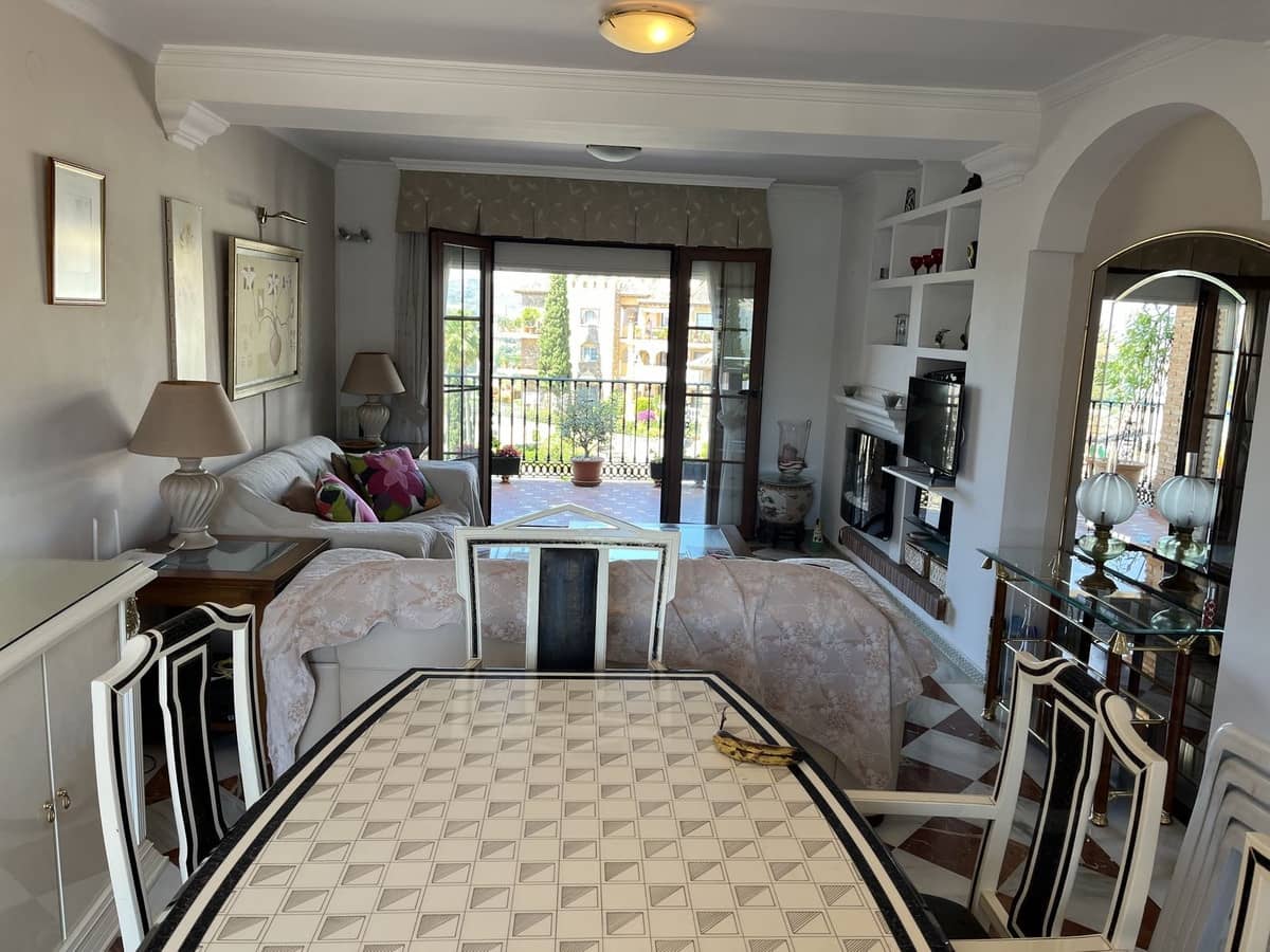 5 bedroom Penthouse for sale in Mijas Golf with pool - € 485,000 (Ref: 9519107)