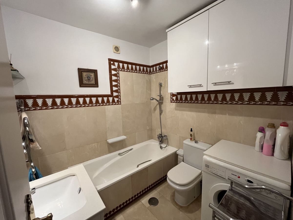 5 bedroom Penthouse for sale in Mijas Golf with pool - € 485,000 (Ref: 9519107)