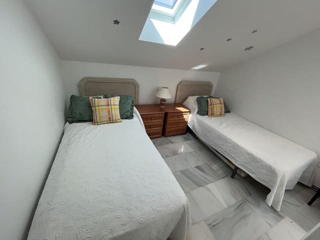 5 slaapkamer Penthouse te koop in Mijas Golf, Mijas met zwembad - € 485.000 (Ref: 9519107)