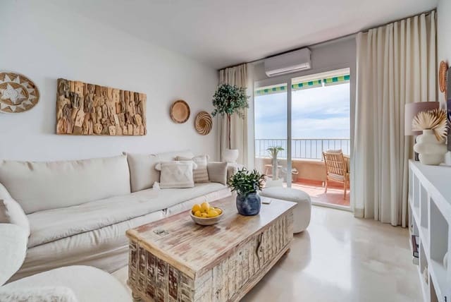 2 bedroom Beach Apartment for sale in Centro ciudad, Fuengirola - € 598,000 (Ref: 9519108)