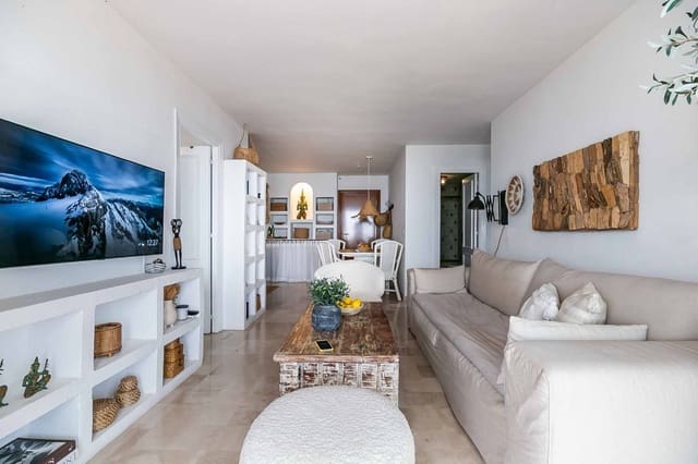 2 bedroom Beach Apartment for sale in Centro ciudad, Fuengirola - € 598,000 (Ref: 9519108)