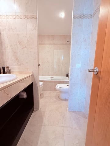 Ático de 3 habitaciones en Centro, Estepona en venta con piscina - 495.000 € (Ref: 9524470)