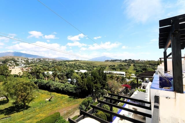 4 soveværelse Penthouse til salg i Bel-Air, Estepona med swimmingpool garage - € 560.000 (Ref: 9524471)