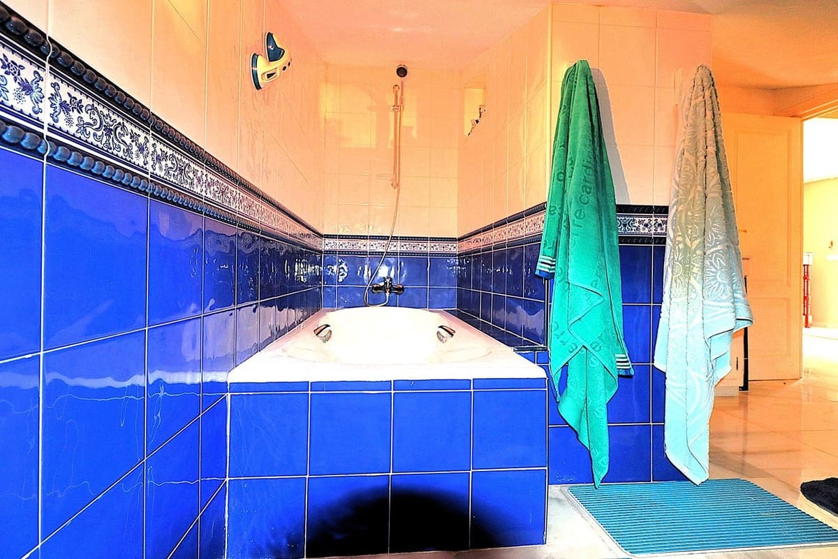 4 soveværelse Penthouse til salg i Bel-Air med swimmingpool garage - € 560.000 (Ref: 9524471)