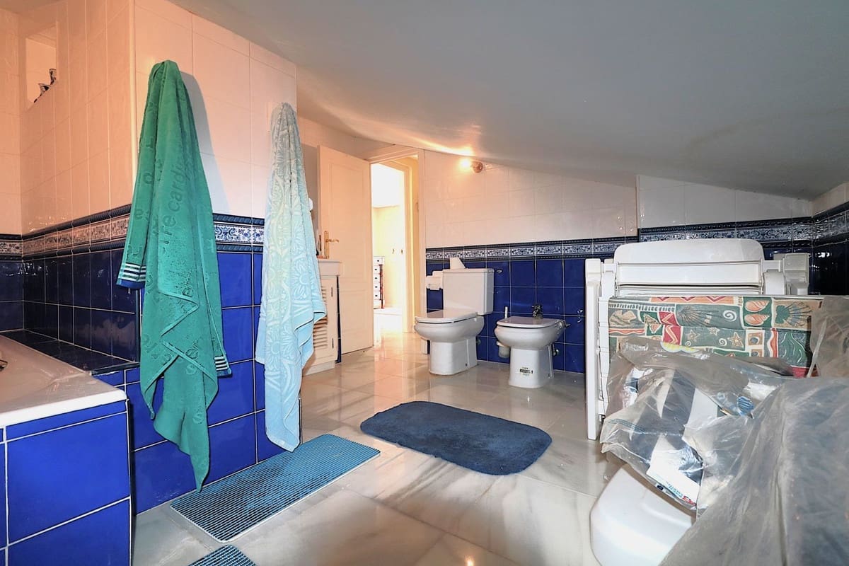 4 soveværelse Penthouse til salg i Bel-Air med swimmingpool garage - € 560.000 (Ref: 9524471)