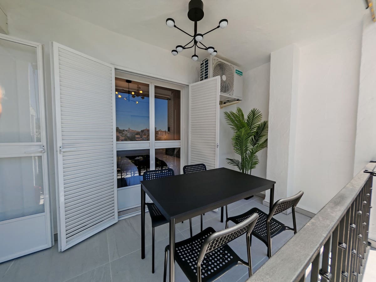 3 makuuhuone Kattohuoneisto myytävänä paikassa Estepona mukana uima-altaan - 425 000 € (Ref: 9527998)