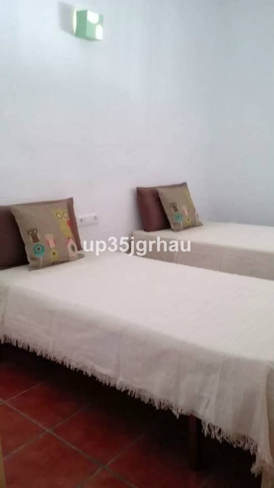 3 sovrum Villa till salu i Gaucin med pool - 499 900 € (Ref: 9528001)