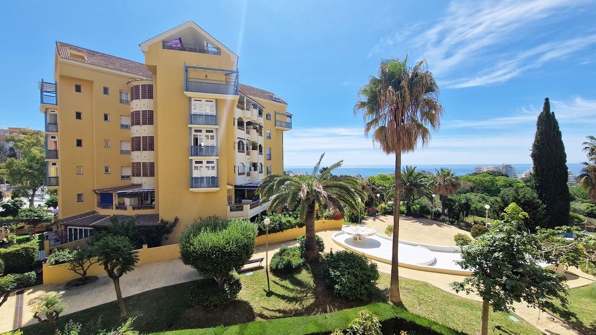 3 soveværelse Lejlighed til salg i Arroyo de la Miel med swimmingpool - € 525.000 (Ref: 9528003)