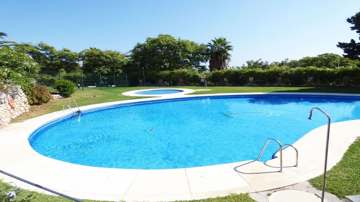 3 soveværelse Lejlighed til salg i Arroyo de la Miel med swimmingpool - € 525.000 (Ref: 9528003)