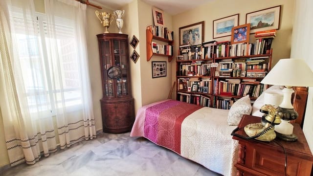 3 soveværelse Lejlighed til salg i Arroyo de la Miel, Benalmádena med swimmingpool - € 525.000 (Ref: 9528003)