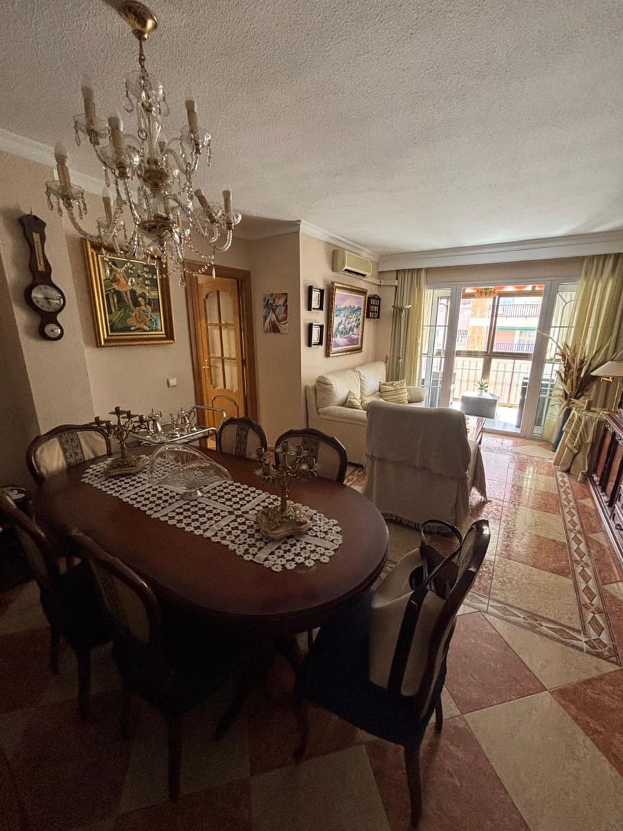 4 soverom Leilighet til salgs i Malaga by - € 690 000 (Ref: 9528004)