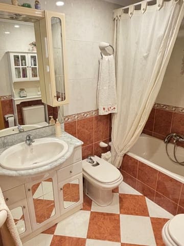 4 soverom Leilighet til salgs i Centro Historico, Málaga by - € 690 000 (Ref: 9528004)