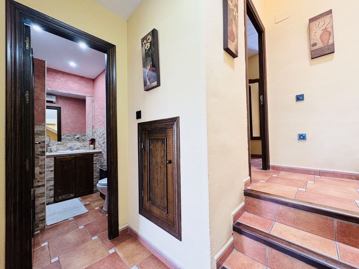 3 quarto Casa em Banda para venda em Bahia de Casares com piscina - 480 000 € (Ref: 9530899)