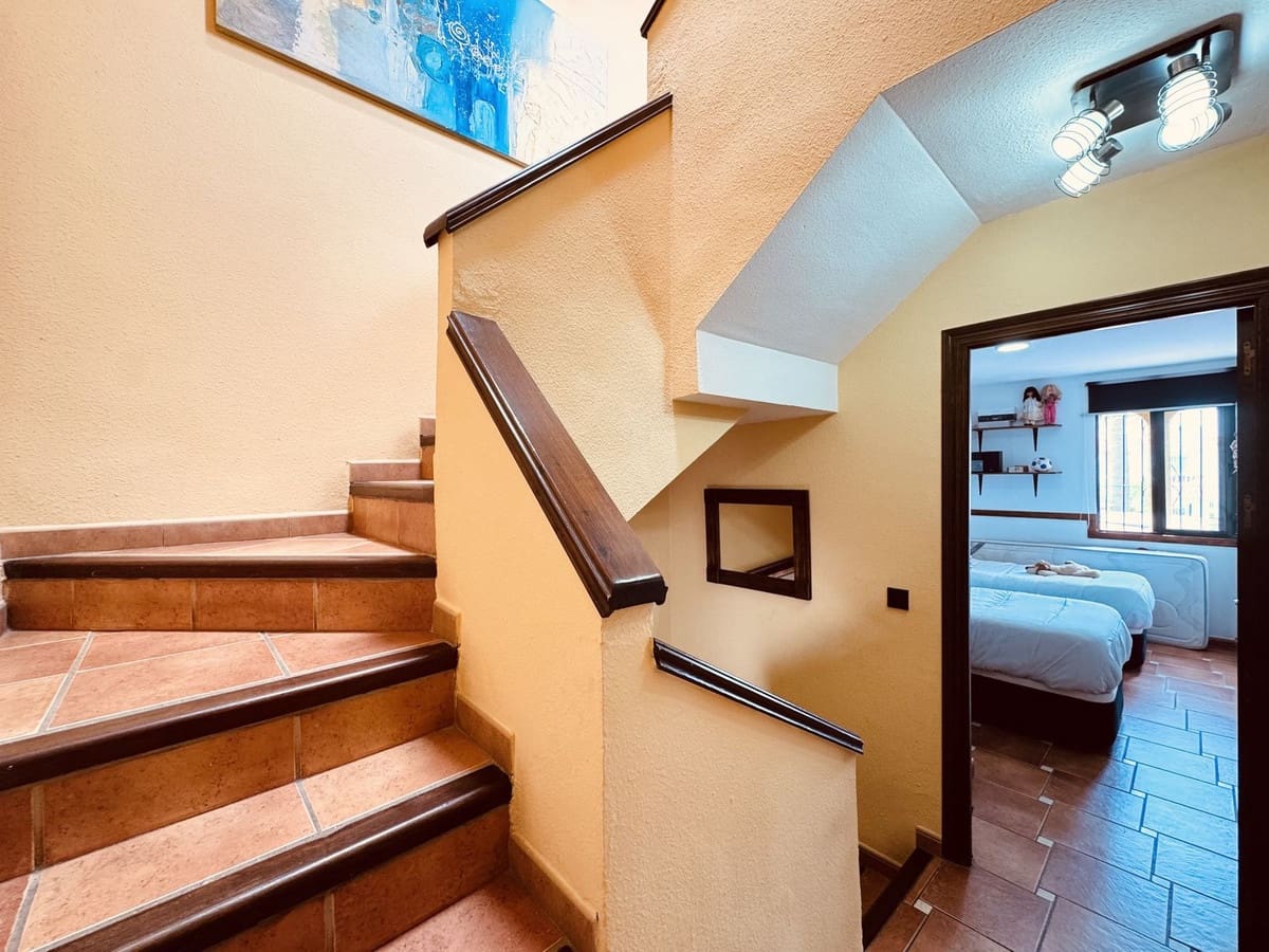 3 quarto Casa em Banda para venda em Bahia de Casares com piscina - 480 000 € (Ref: 9530899)