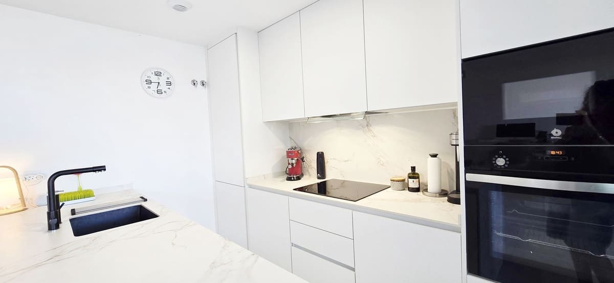 3 soveværelse Lejlighed til salg i Benalmadena med swimmingpool garage - € 695.000 (Ref: 9530900)