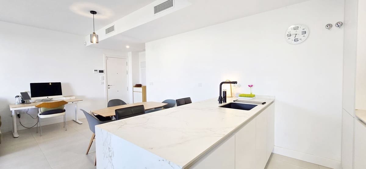 3 soveværelse Lejlighed til salg i Benalmadena med swimmingpool garage - € 695.000 (Ref: 9530900)