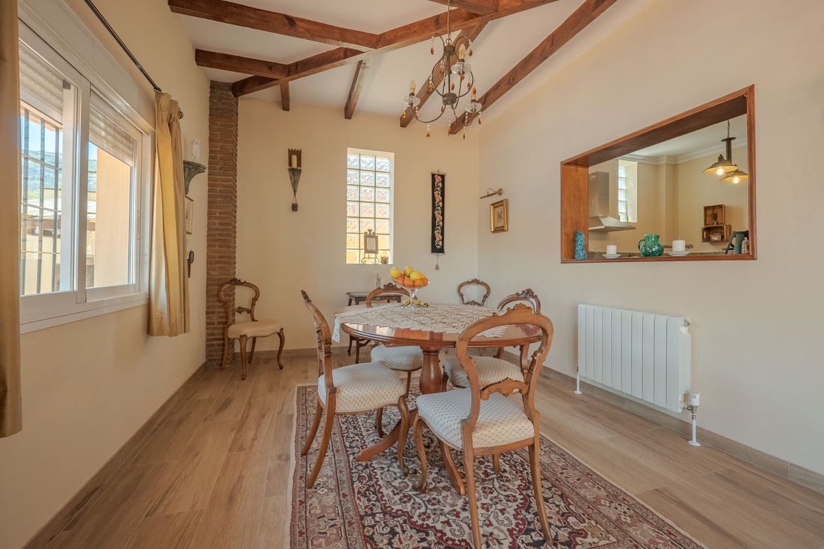 Chalet de 5 habitaciones en Alhaurín el Grande en venta con piscina garaje - 695.000 € (Ref: 9530901)