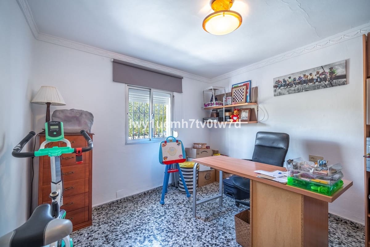 7 quarto Moradia para venda em Malaga cidade com garagem - 993 000 € (Ref: 9533885)