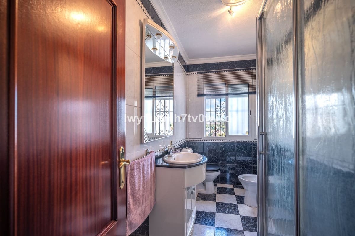 7 quarto Moradia para venda em Malaga cidade com garagem - 993 000 € (Ref: 9533885)