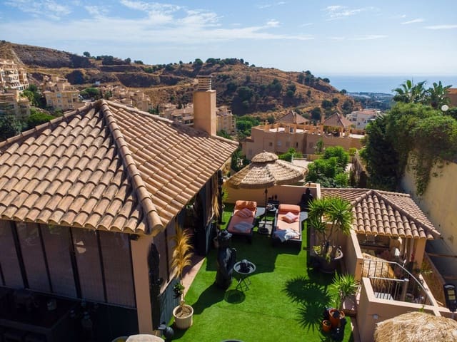 3 camera da letto Attico in vendita in Calahonda, Mijas con piscina - 690.000 € (Rif: 9536077)