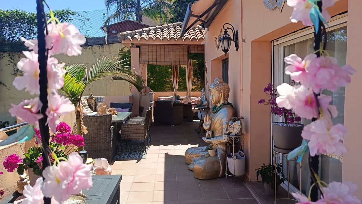 3 camera da letto Attico in vendita in Calahonda con piscina - 690.000 € (Rif: 9536077)