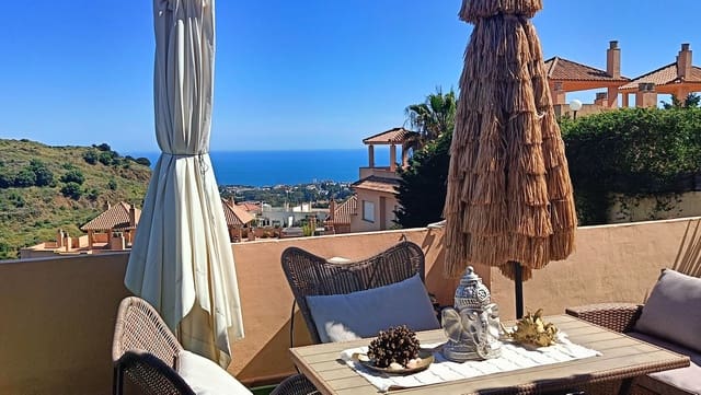 3 camera da letto Attico in vendita in Calahonda, Mijas con piscina - 690.000 € (Rif: 9536077)