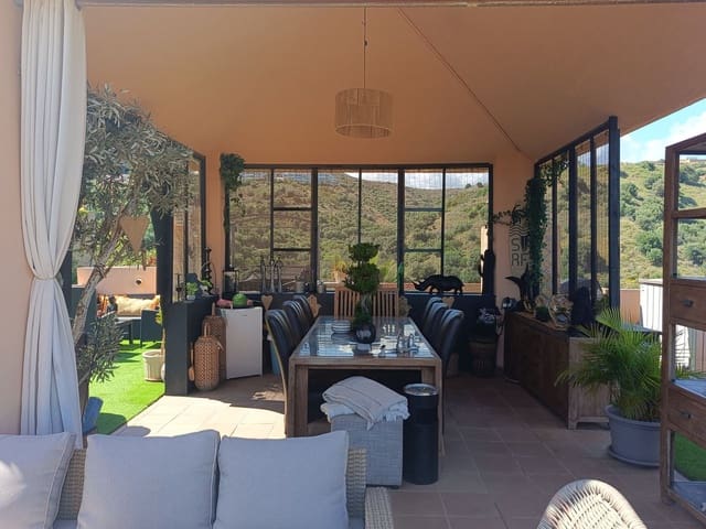 3 camera da letto Attico in vendita in Calahonda, Mijas con piscina - 690.000 € (Rif: 9536077)