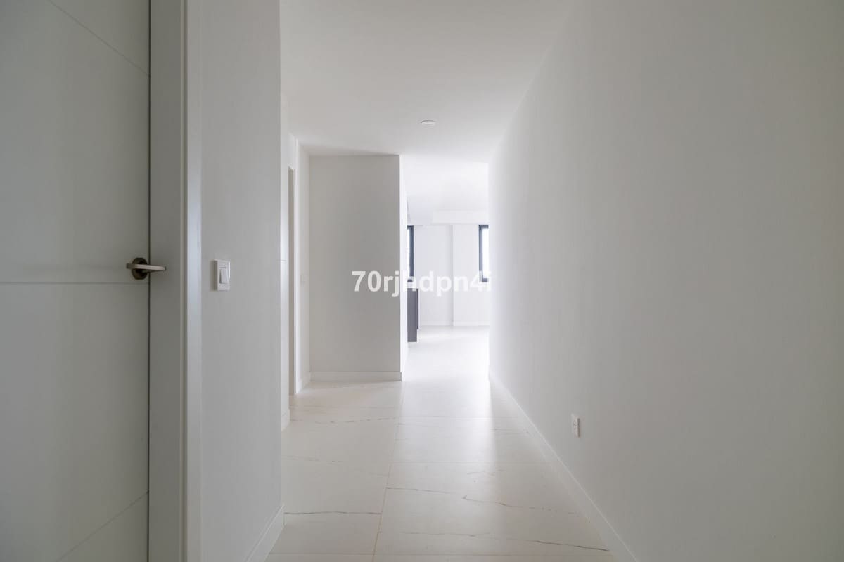 3 soveværelse Lejlighed til salg i Casares med swimmingpool garage - € 745.000 (Ref: 9536812)