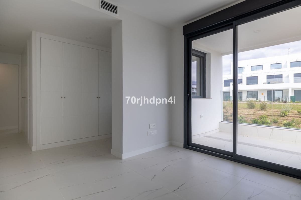 3 soveværelse Lejlighed til salg i Casares med swimmingpool garage - € 745.000 (Ref: 9536812)