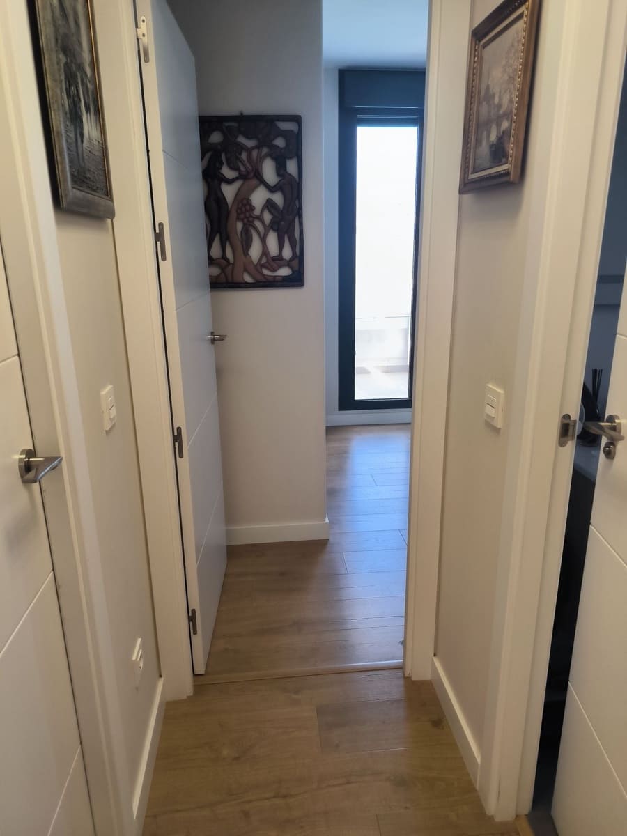 3 bedroom Penthouse for sale in Estepona with pool garage - € 700,000 (Ref: 9539918)