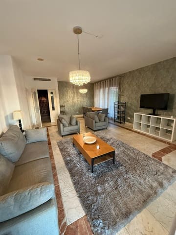 3 makuuhuone Kattohuoneisto myytävänä paikassa Nueva Atalaya, Estepona - 700 000 € (Ref: 9539919)