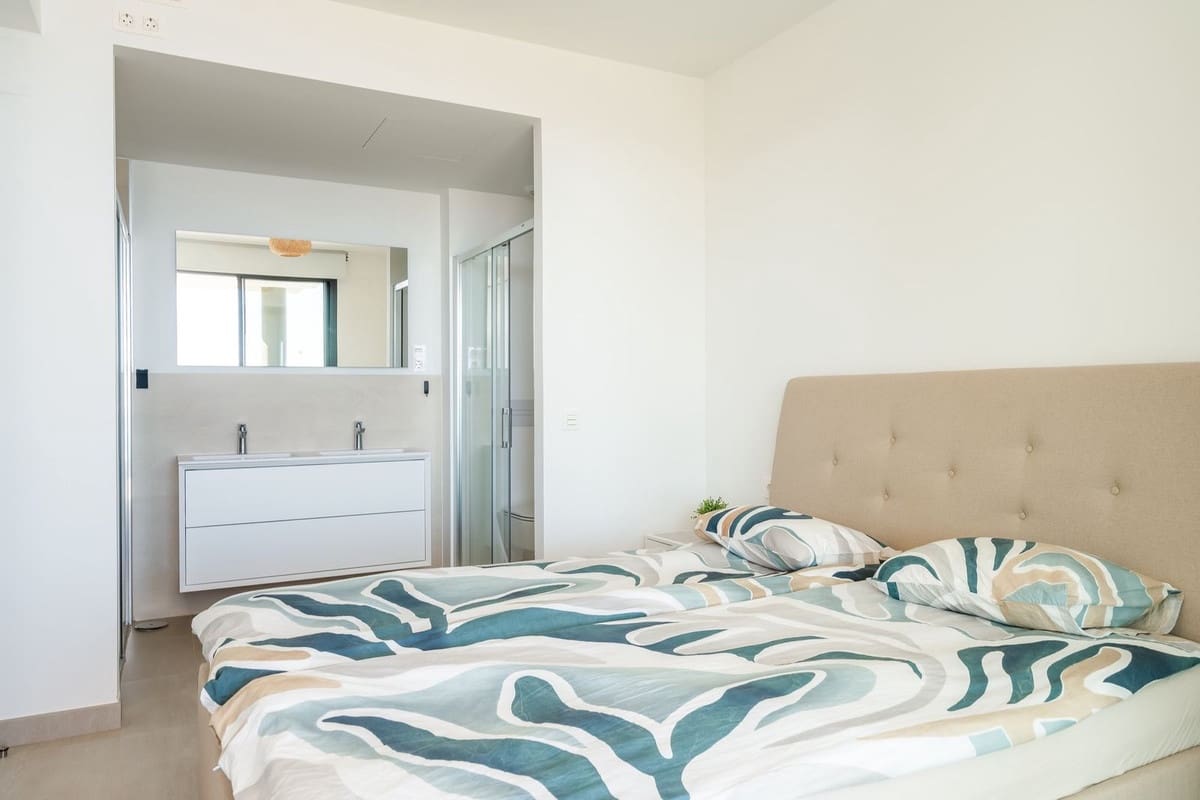 2 soveværelse Lejlighed til salg i Fuengirola med swimmingpool garage - € 709.000 (Ref: 9539921)