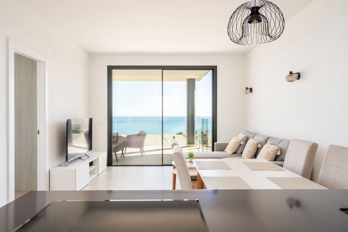 2 soveværelse Lejlighed til salg i Fuengirola med swimmingpool garage - € 709.000 (Ref: 9539921)