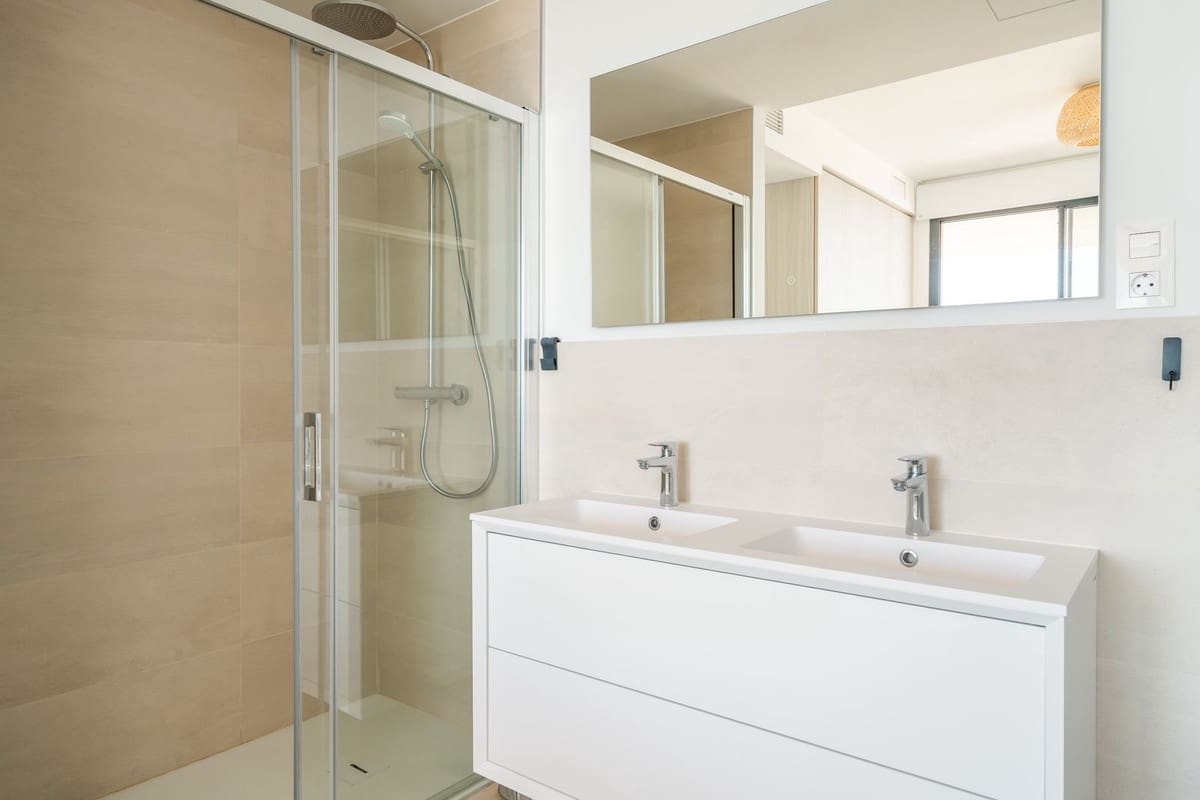 2 soveværelse Lejlighed til salg i Fuengirola med swimmingpool garage - € 709.000 (Ref: 9539921)