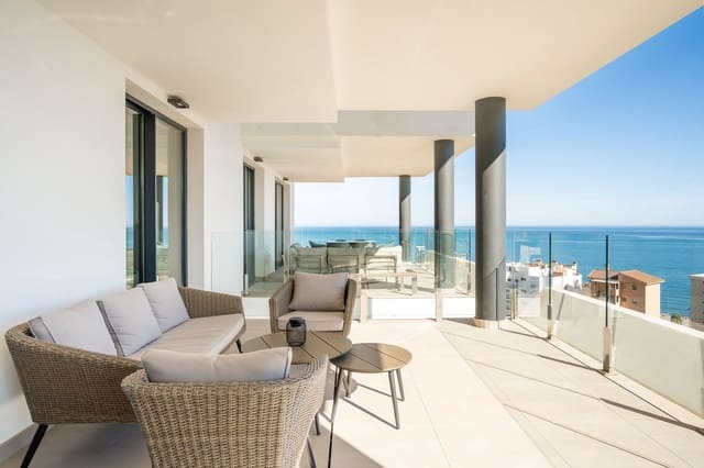 2 soveværelse Lejlighed til salg i Centro ciudad, Fuengirola med swimmingpool garage - € 709.000 (Ref: 9539921)