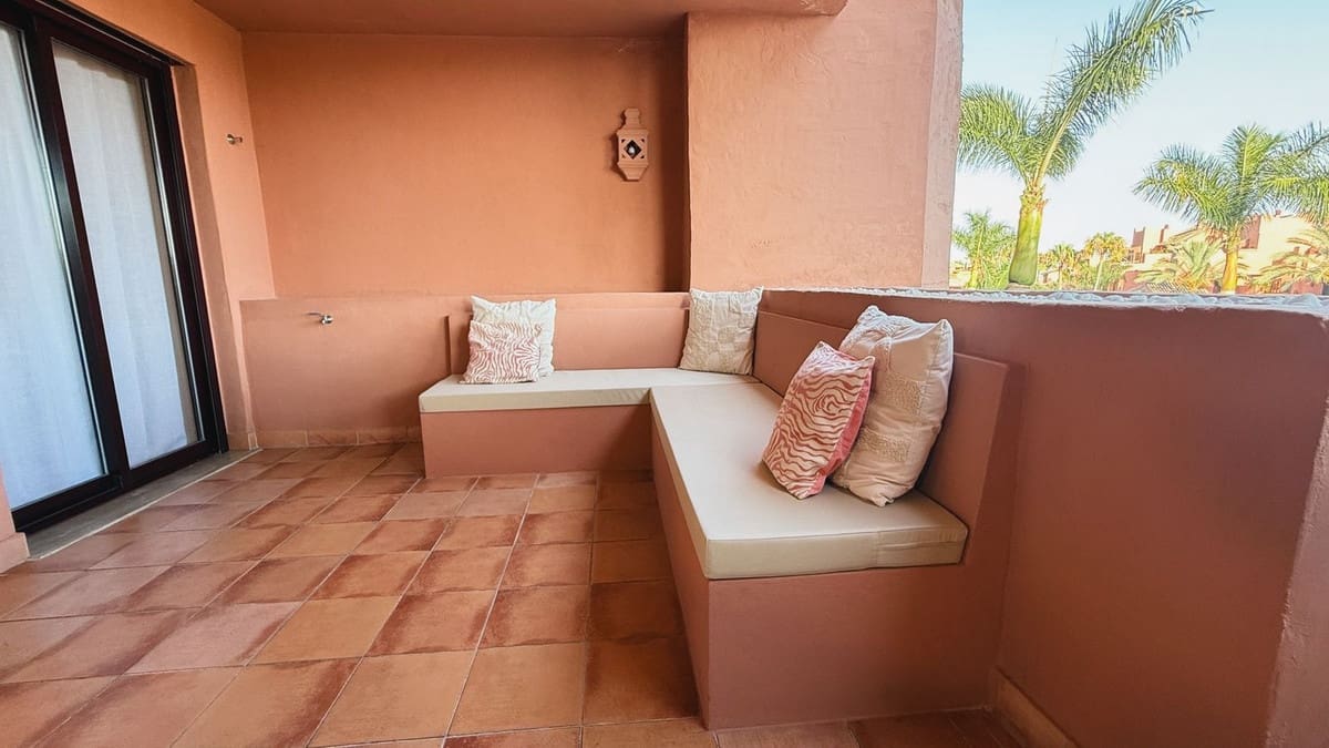 3 slaapkamer Appartement te koop in Estepona met zwembad - € 715.000 (Ref: 9539922)