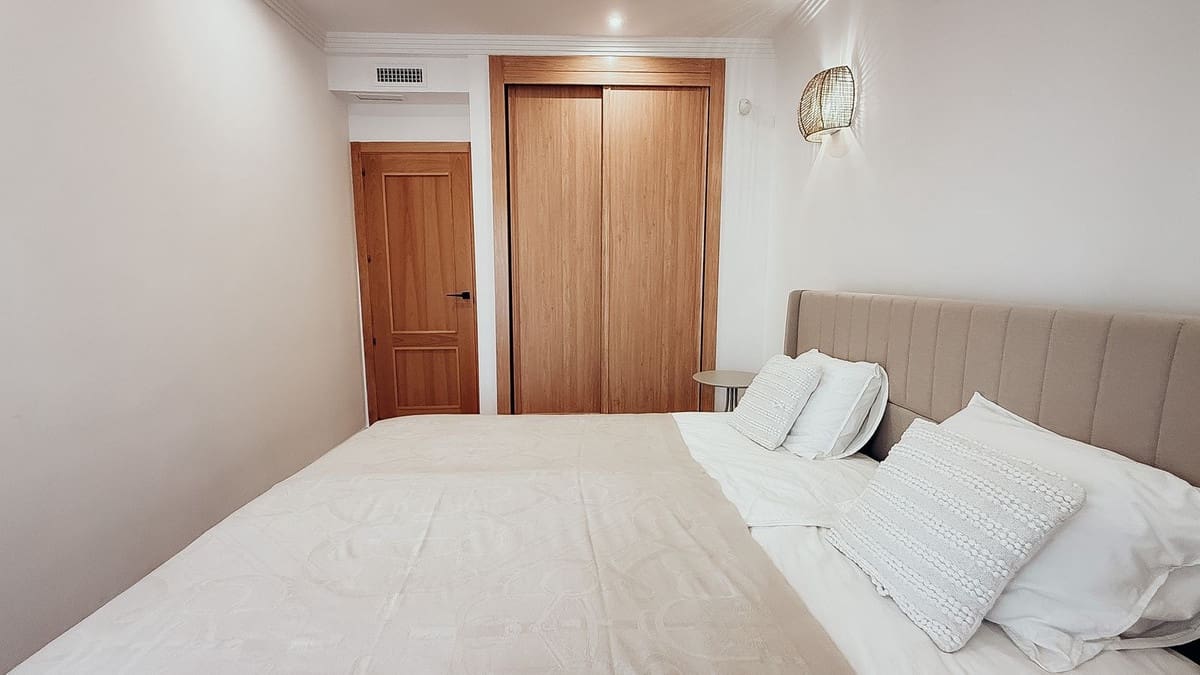 3 slaapkamer Appartement te koop in Estepona met zwembad - € 715.000 (Ref: 9539922)